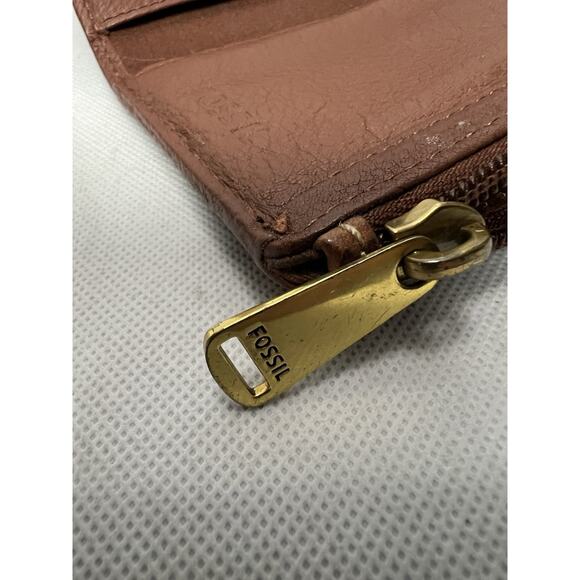 Fossil Keely Tab Clutch in Brown Multi Snap Close Zipper Pocket - Picture 7 of 9